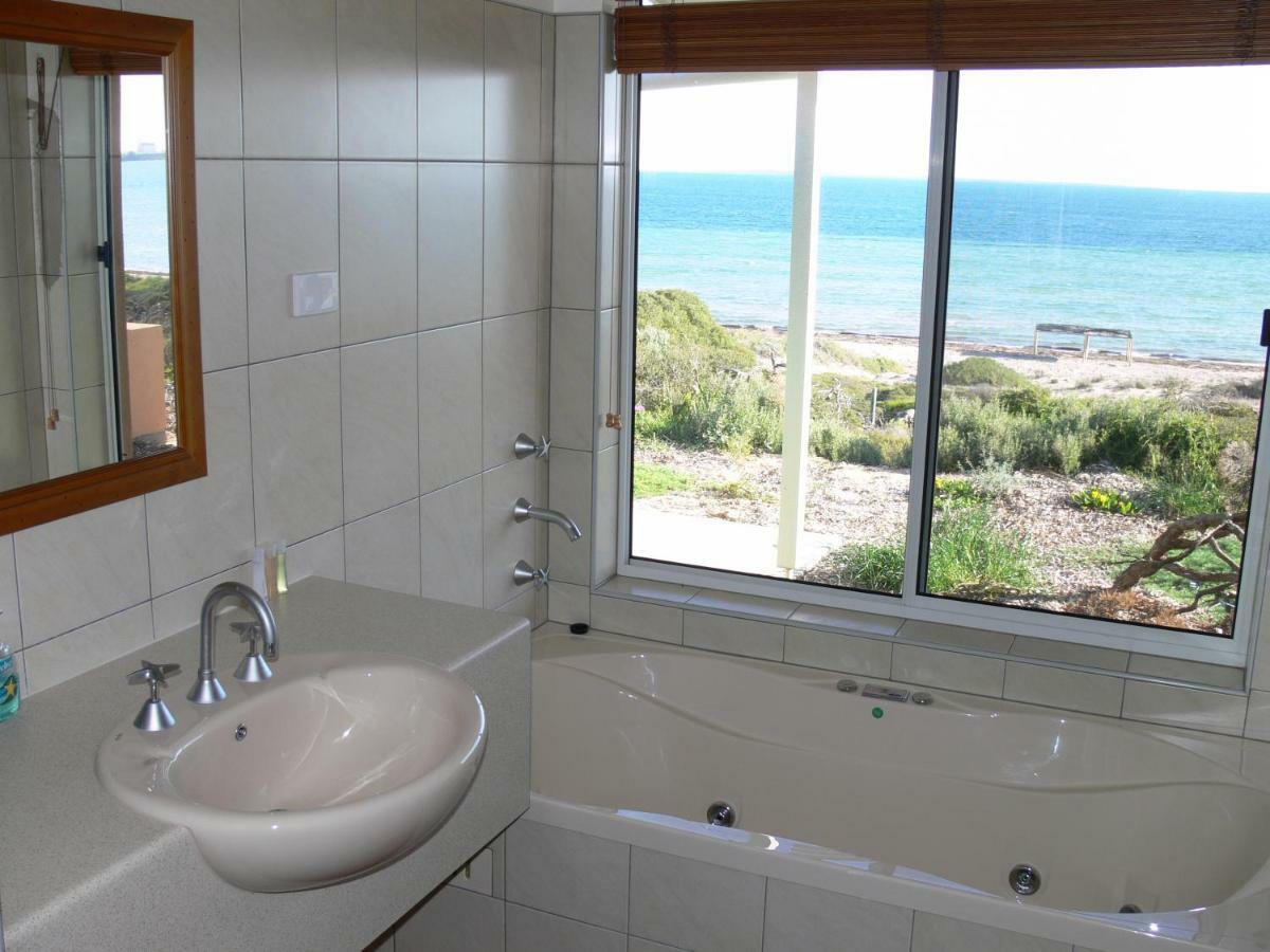 Ceduna Shelly Beach Caravan Park Extérieur photo